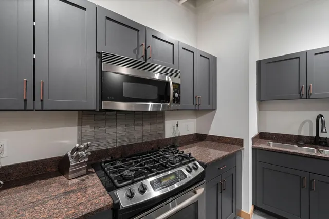 $1,895 | 601 South Marquette Avenue, Unit 405, Minneapolis, MN 55402