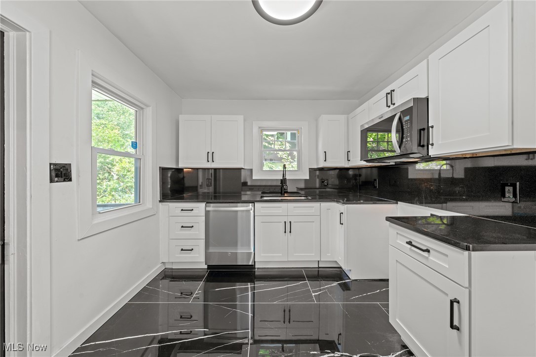 1492 South Taylor Road Cleveland Heights, OH 44118 - Photo 22 of 50