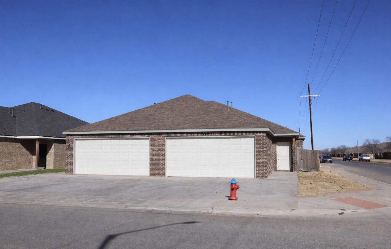 5502 Itasca Street Lubbock, TX 79416 - Photo 2 of 3 IMG_7937