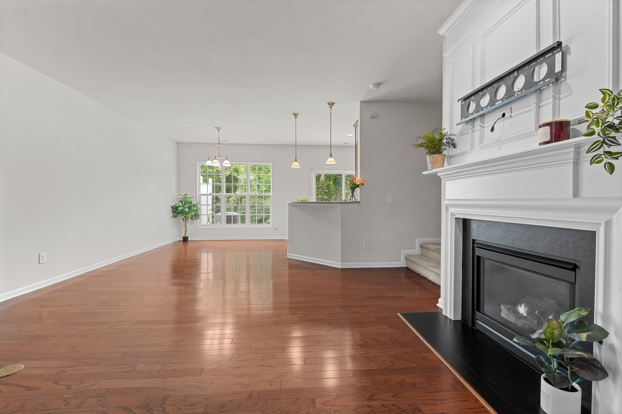 7154 Racine Way Raleigh, NC 27615 - Photo 9 of 31 Living Area
