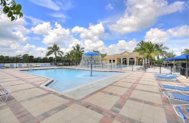 $3,200 | 2087 Newport Isles Boulevard, Port St. Lucie, FL 34953