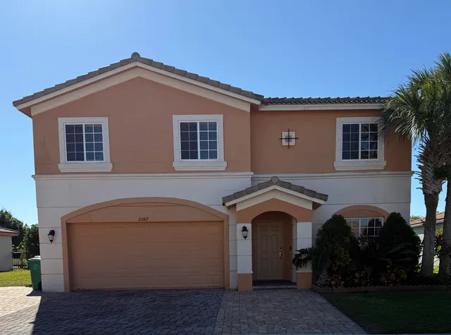 $3,200 | 2087 Newport Isles Boulevard, Port St. Lucie, FL 34953