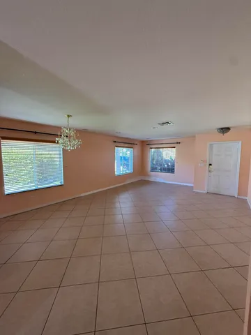 $3,200 | 2087 Newport Isles Boulevard, Port St. Lucie, FL 34953