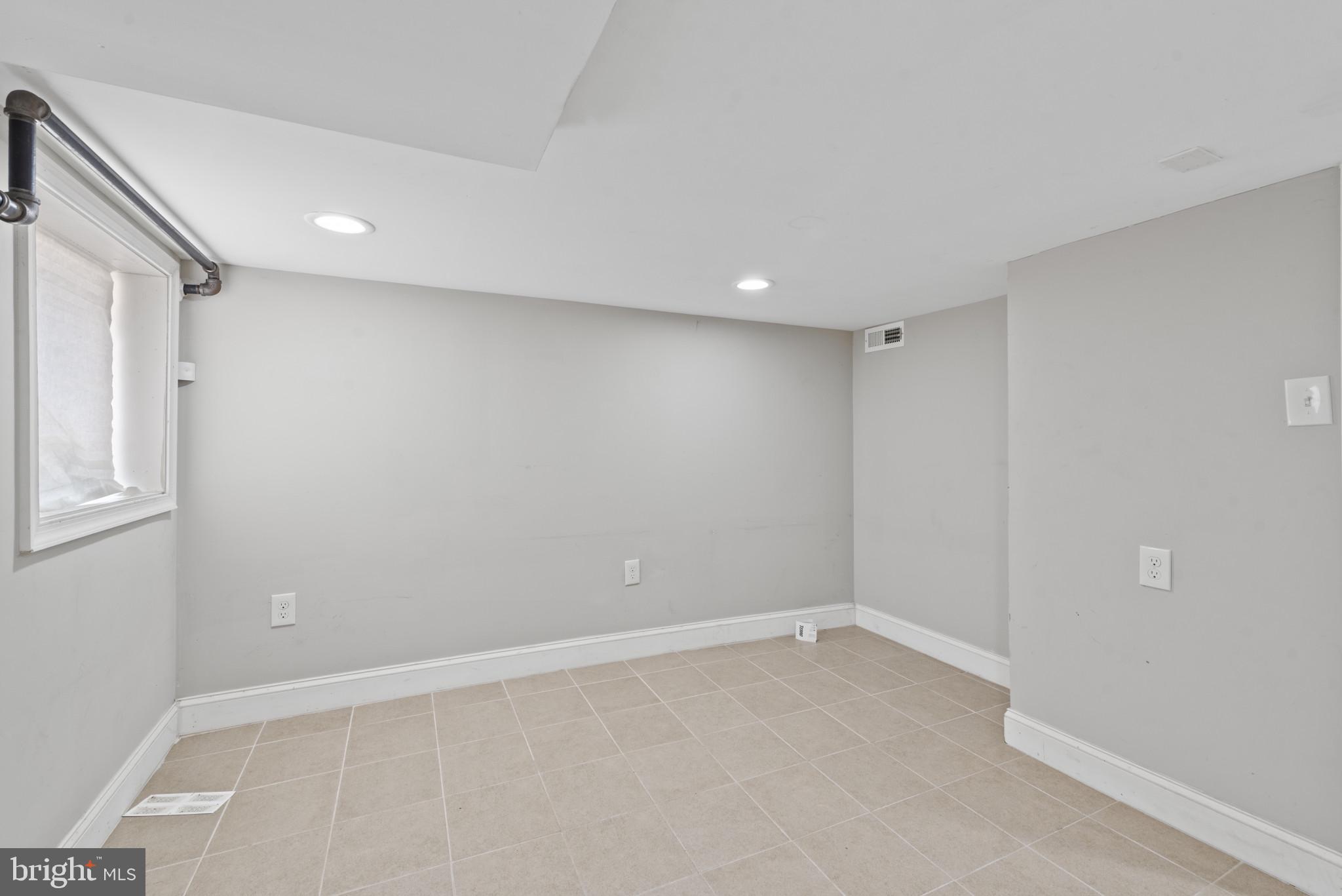 712 North Duncan Street Baltimore, MD 21205 - Photo 18 of 26