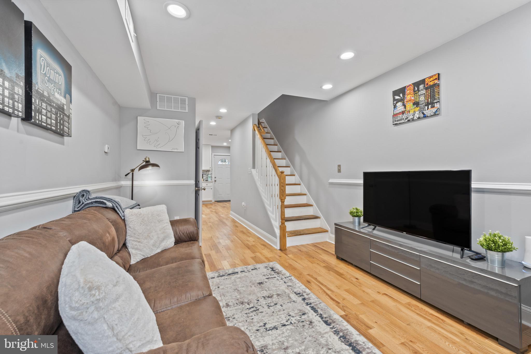 712 North Duncan Street Baltimore, MD 21205 - Photo 2 of 26