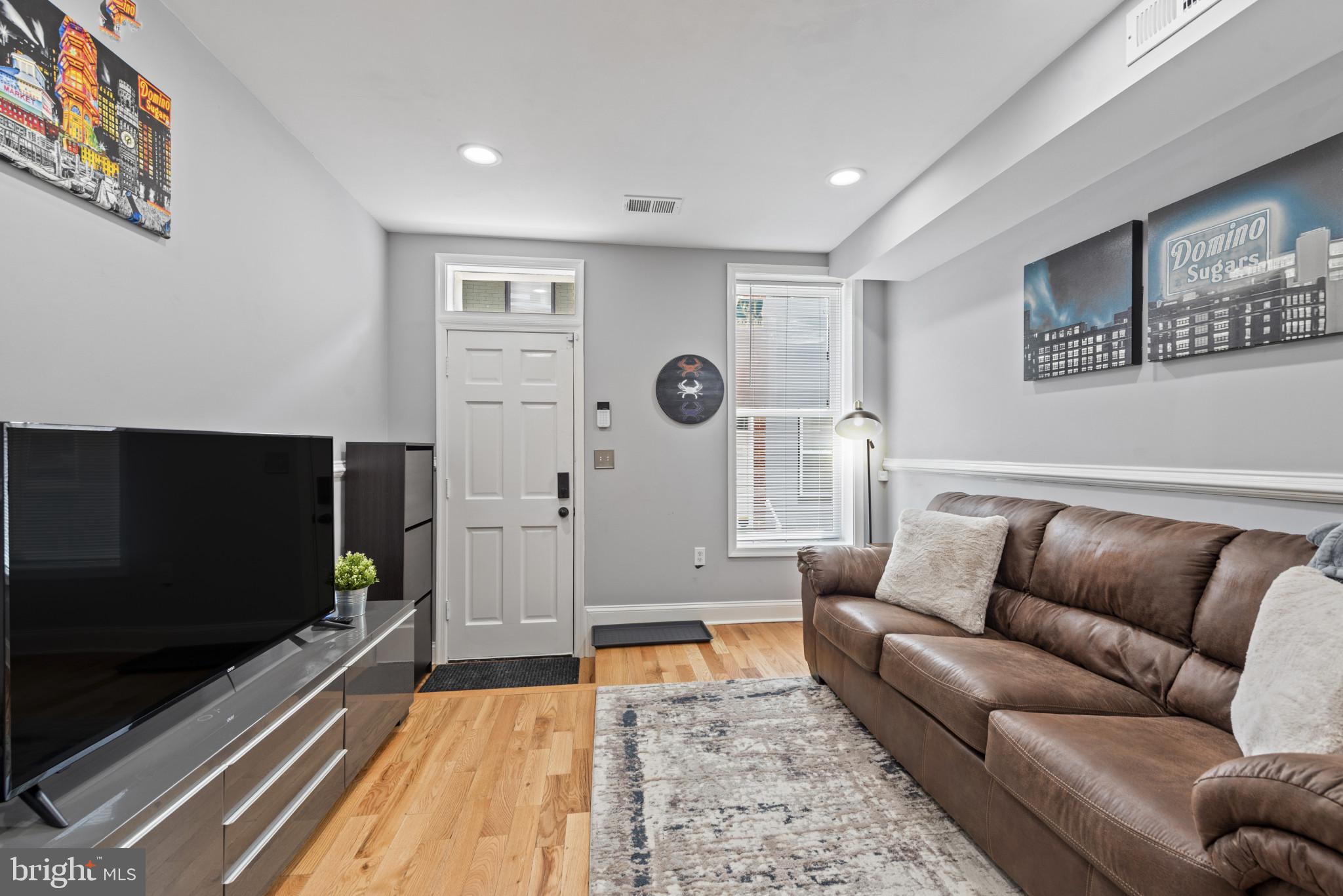 712 North Duncan Street Baltimore, MD 21205 - Photo 4 of 26