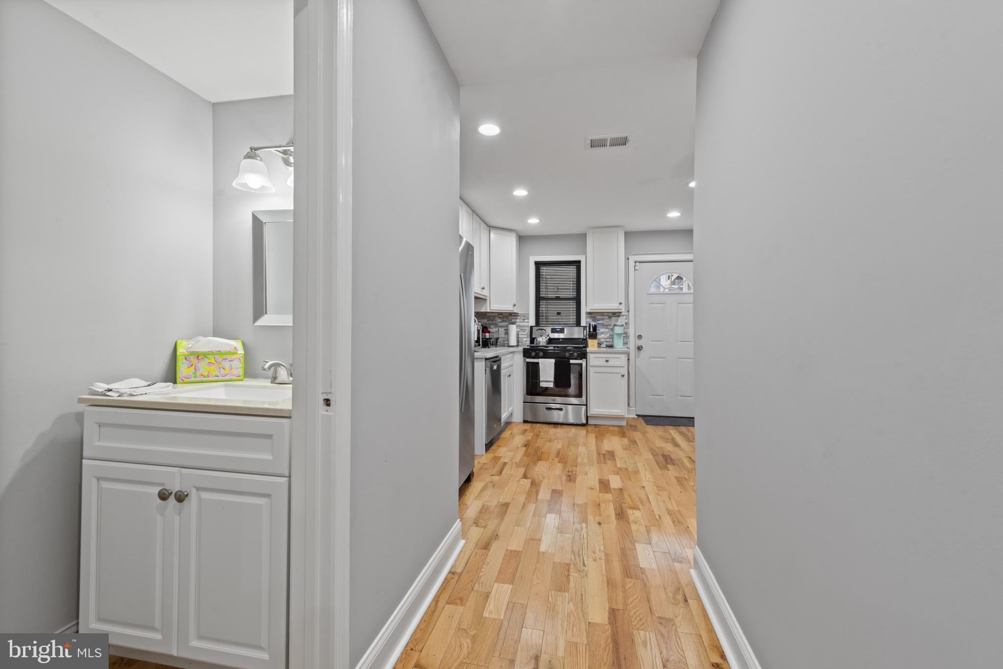 712 North Duncan Street Baltimore, MD 21205 - Photo 5 of 26