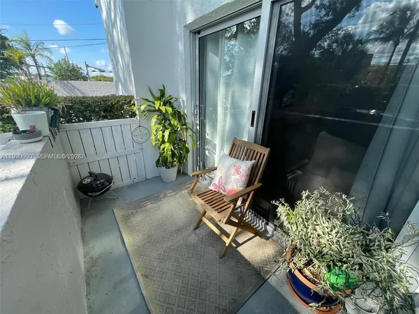 $2,150 | 7801 Northeast 4th Court, Unit 105, Miami, FL 33138
