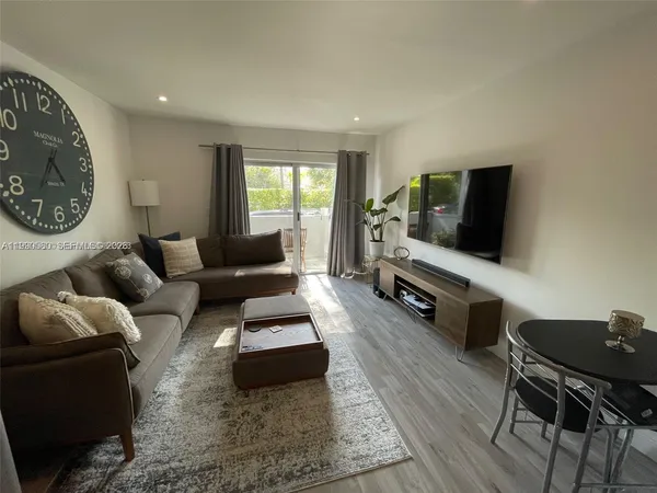 $2,150 | 7801 Northeast 4th Court, Unit 105, Miami, FL 33138