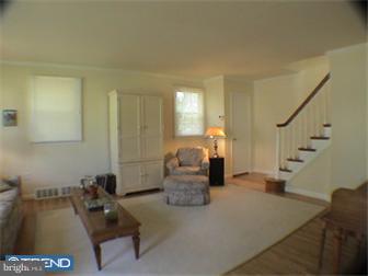 1519 Fitzwatertown Road Willow Grove, PA 19090 - Photo 4 of 8 Living Room