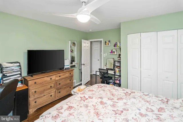 $395,000 | 216 Wellington Drive, Warminster, PA 18974