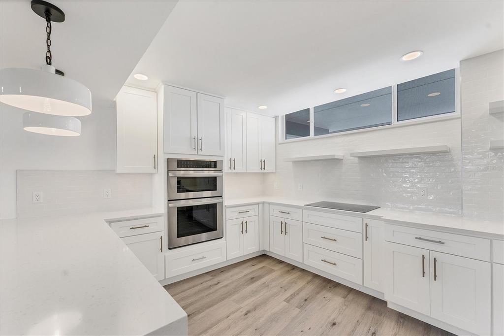 100 Sands Point Road, Unit 323 Longboat Key, FL 34228 - Photo 11 of 27