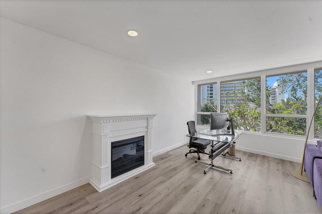 100 Sands Point Road, Unit 323 Longboat Key, FL 34228 - Photo 6 of 27