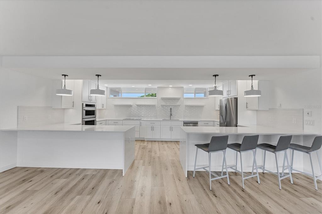 100 Sands Point Road, Unit 323 Longboat Key, FL 34228 - Photo 7 of 27