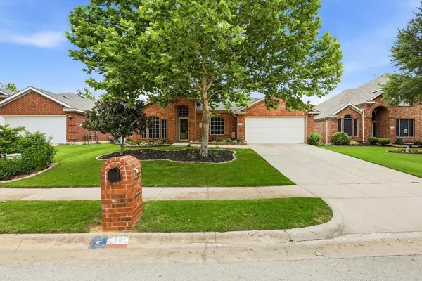 $427,000 | 7301 Sunburst Trail, Denton, TX 76210