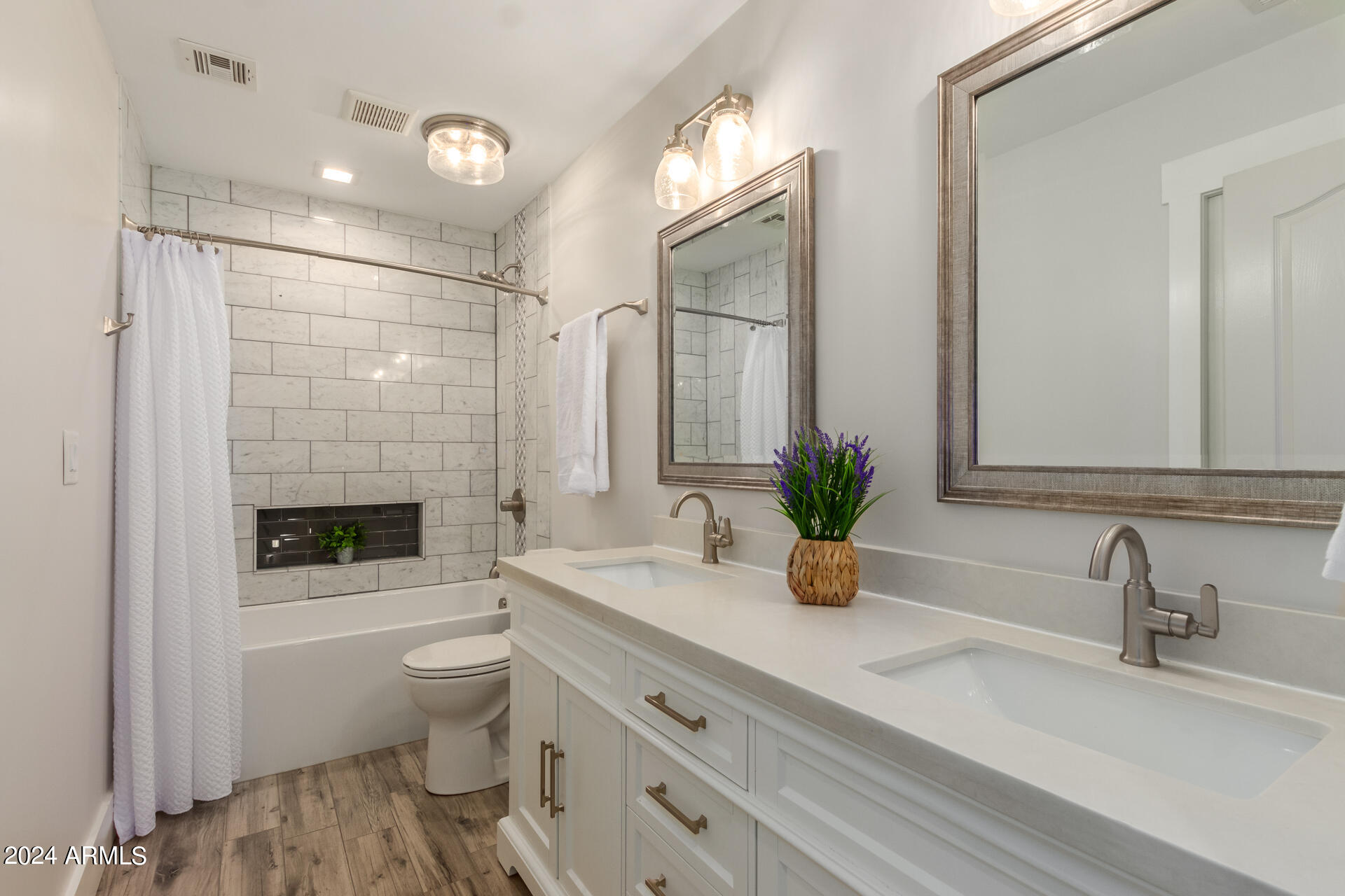 2053 North Maple Mesa, AZ 85215 - Photo 44 of 93 30 - Maple