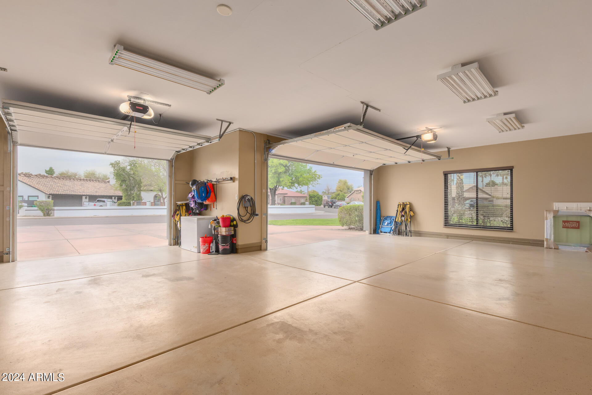 2053 North Maple Mesa, AZ 85215 - Photo 80 of 93 66 - Maple