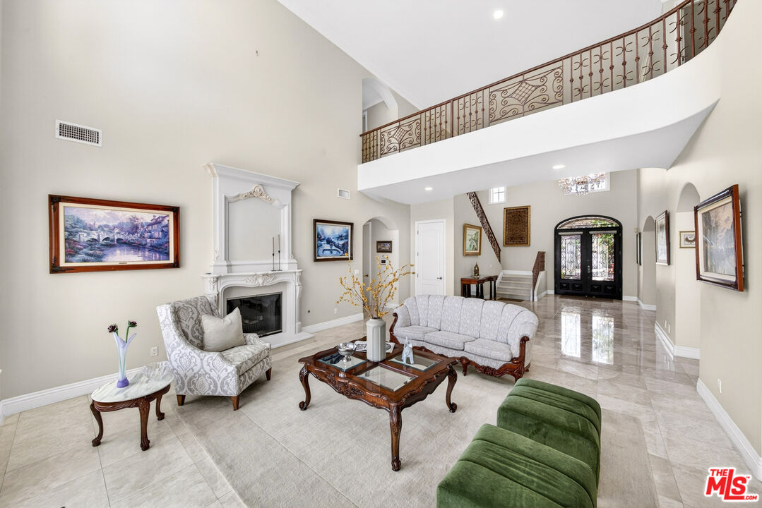22355 South Summit Ridge Circle Chatsworth, CA 91311 - Photo 23 of 75