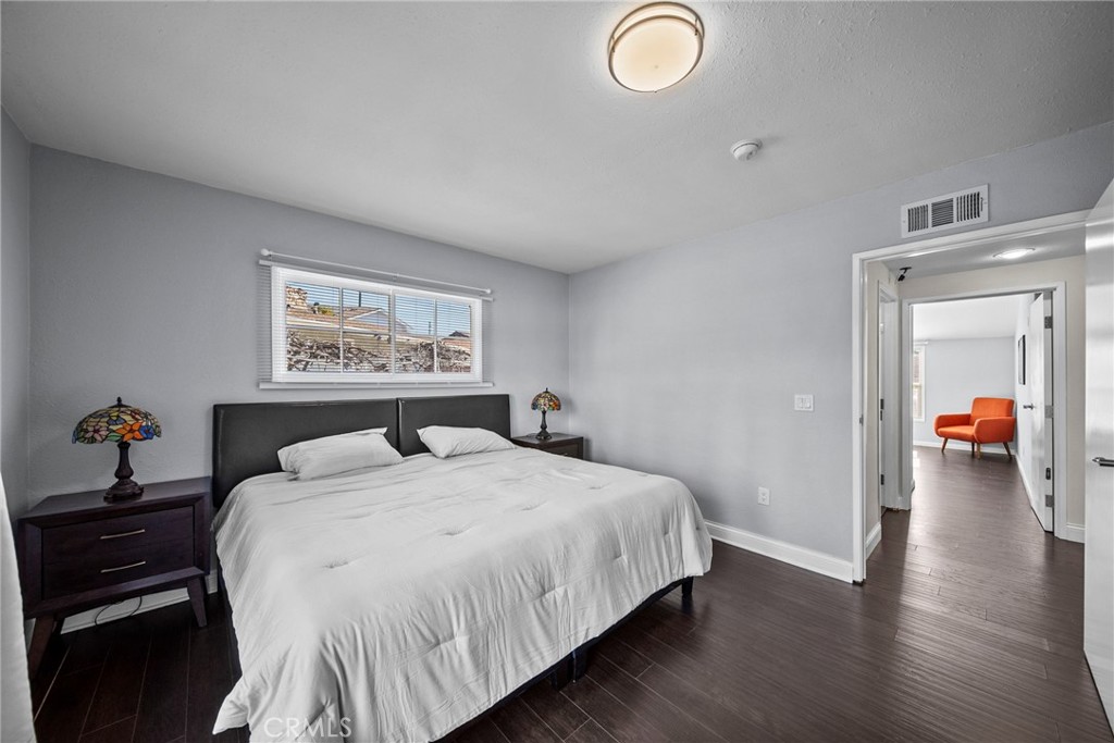 8627 Bothwell Road Northridge, CA 91324 - Photo 24 of 39