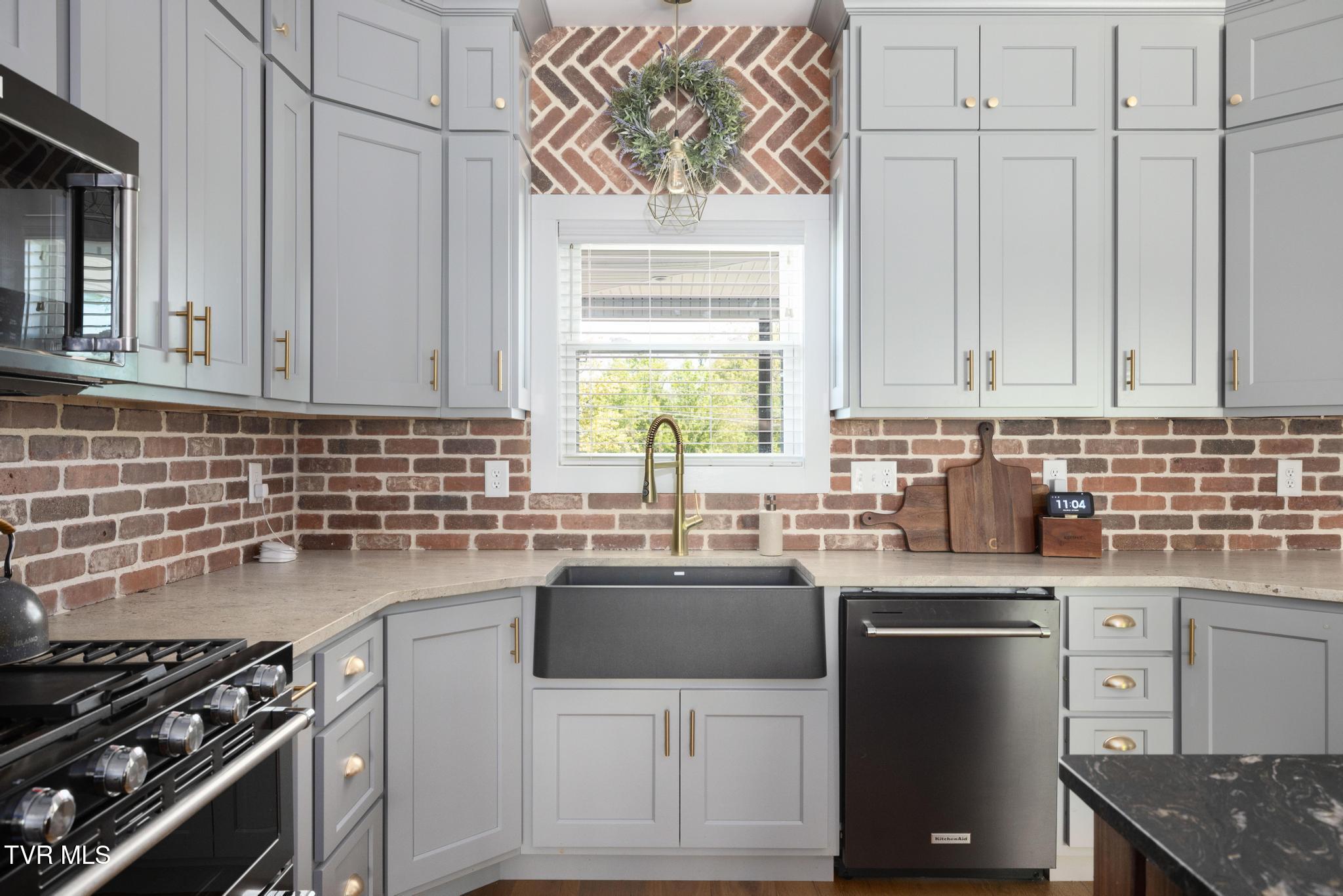 179 Taylortown Road Johnson City, TN 37601 - Photo 22 of 60 Kitchen