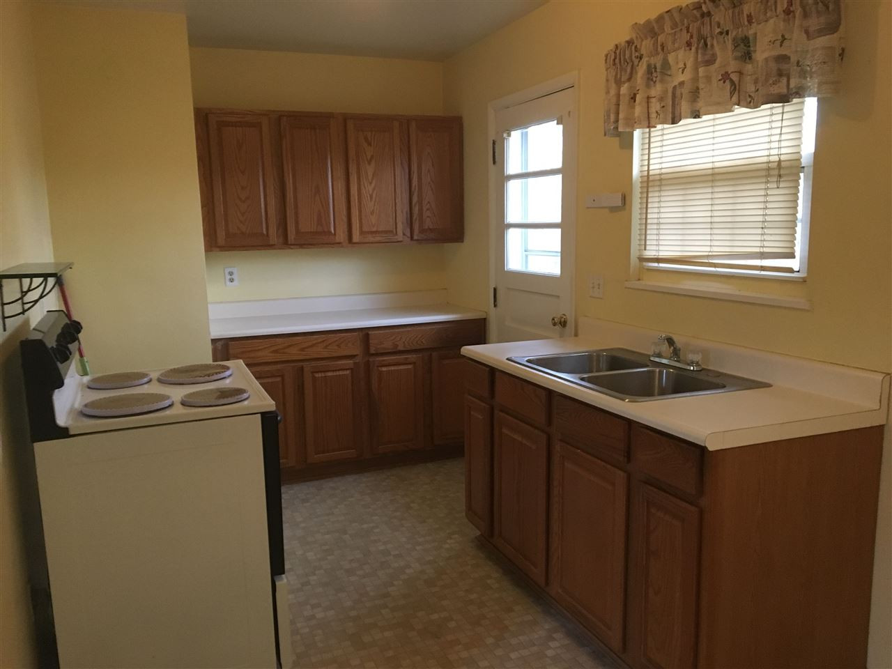 5277 Taylor Mill Road Taylor Mill, KY 41015 - Photo 4 of 11 Gallery Image 4