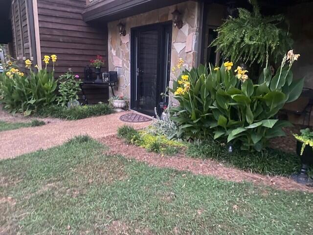 12615 Civic Club Road Soddy-Daisy, TN 37379 - Photo 13 of 106 Civic spring entrance