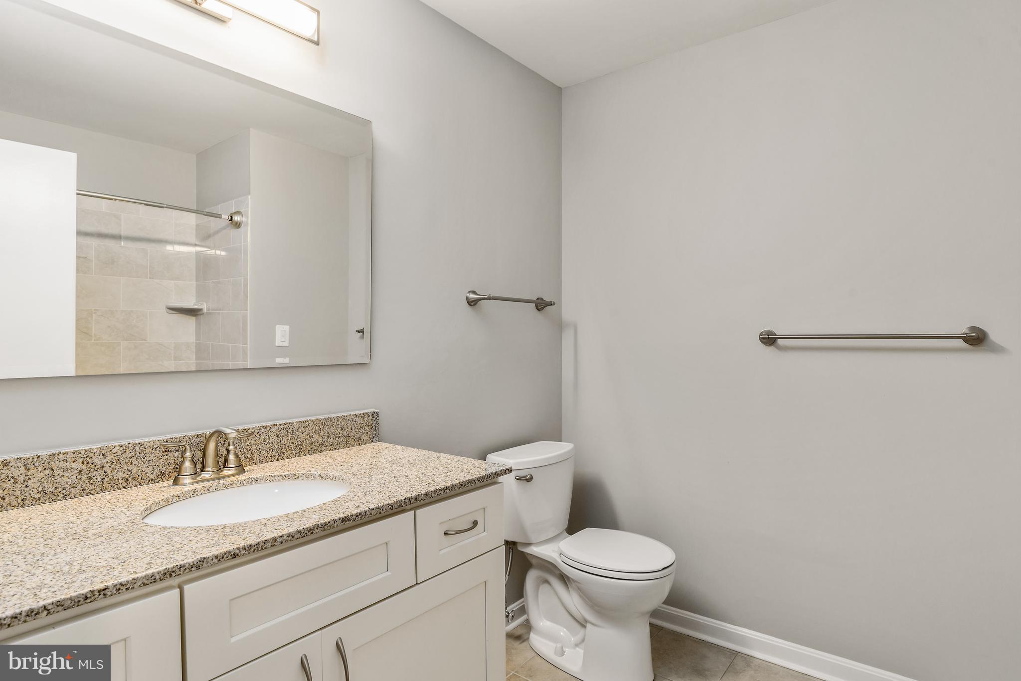 7003 Springfield Village Court Springfield, VA 22152 - Photo 14 of 29 Bath