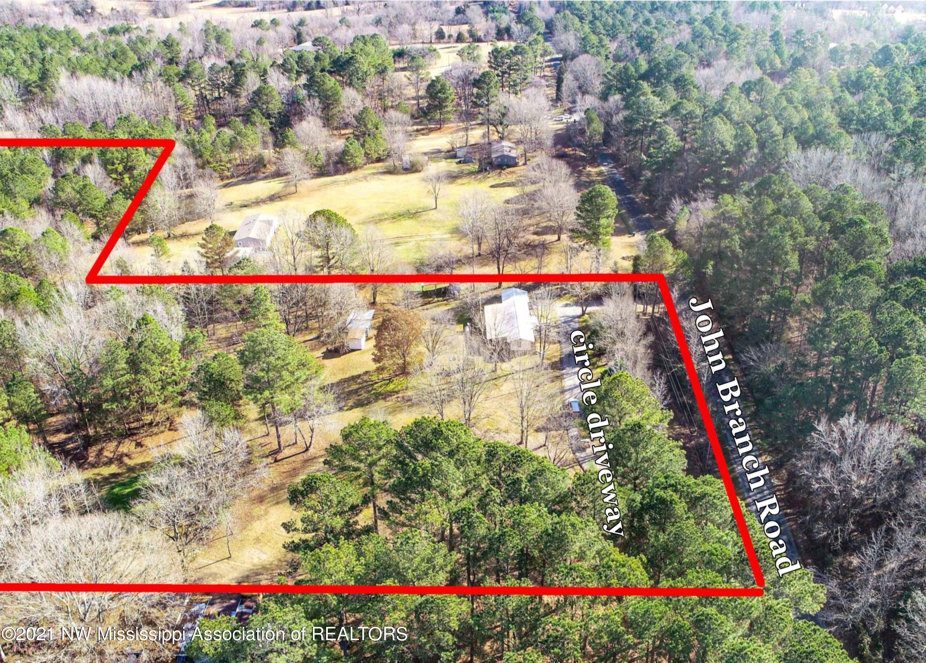 257 John Branch Road Batesville, MS 38606 - Photo 14 of 68 DCIM\101MEDIA\DJI_0275.JPG