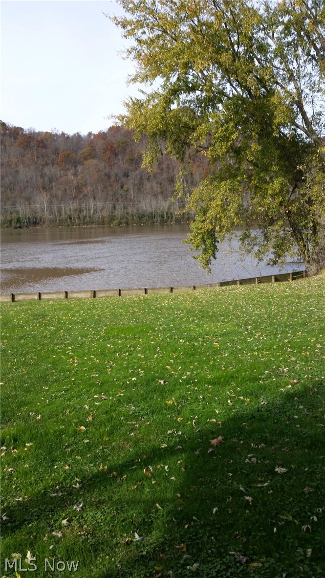318 Powell Riverfront Road St. Marys, WV 26170 - Photo 12 of 14 Gallery Image 12