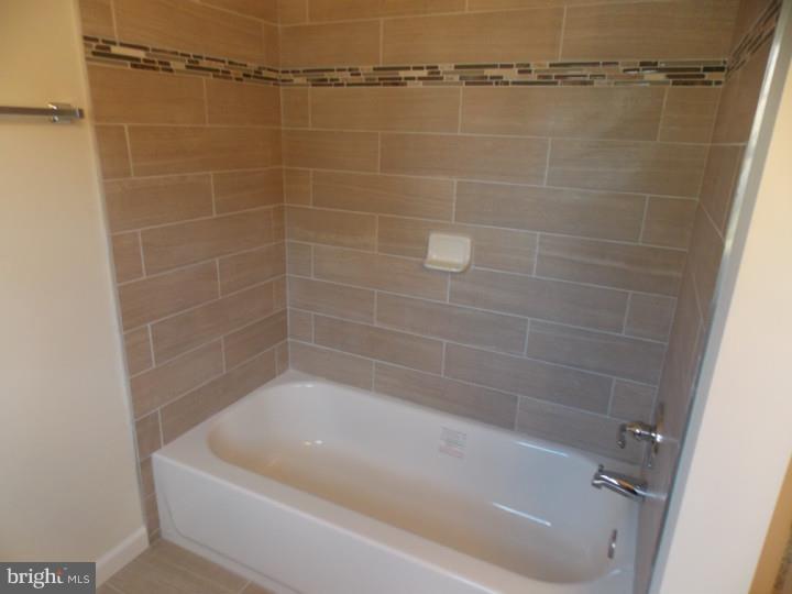 50 Inland Road Levittown, PA 19057 - Photo 19 of 20 Bathroom