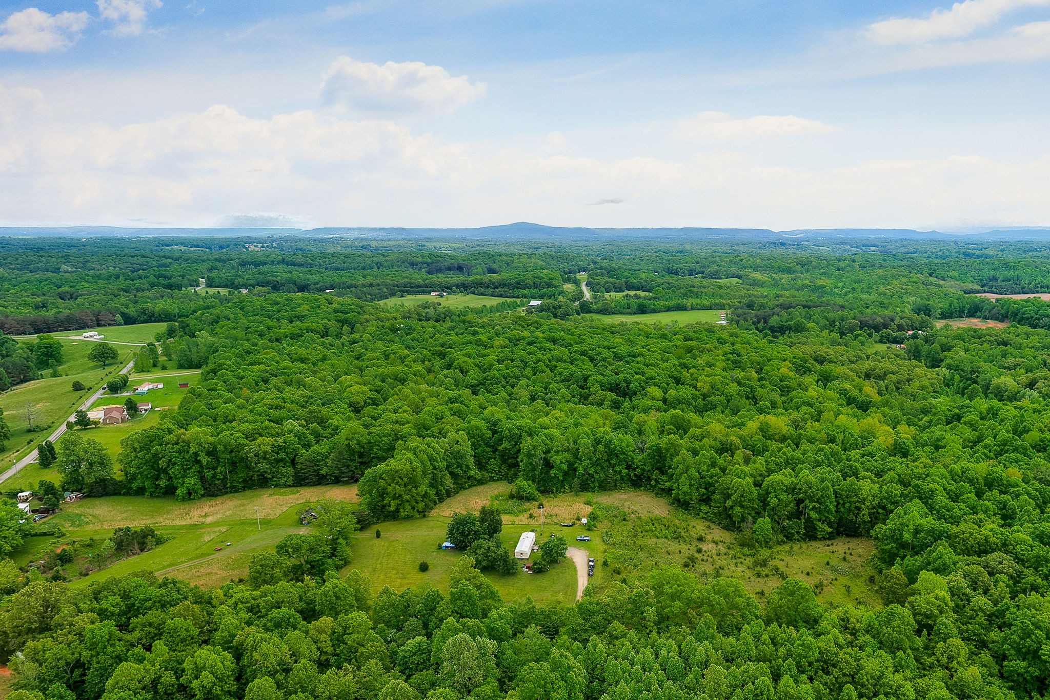 466 South Pin Hook Road Sparta, TN 38583 - Photo 8 of 23 Gallery Image 8
