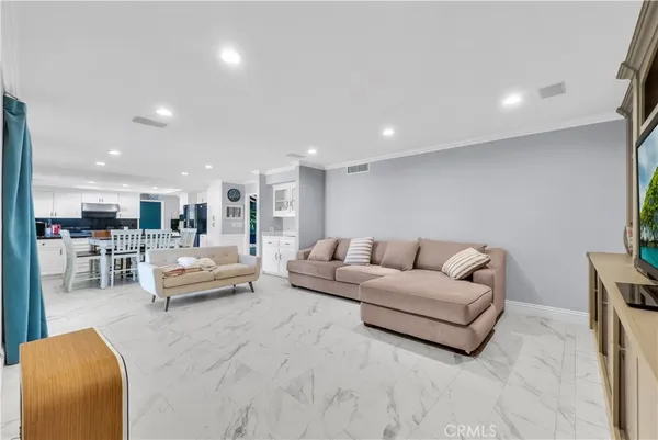 $1,990,000 | 1417 West James Way, Anaheim, CA 92801