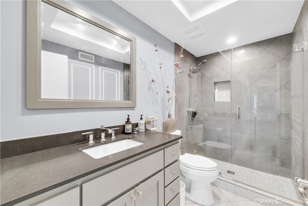 1417 West James Way Anaheim, CA 92801 - Photo 24 of 41