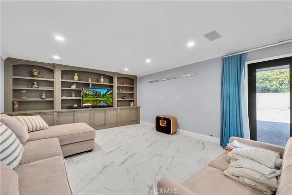 $1,990,000 | 1417 West James Way, Anaheim, CA 92801