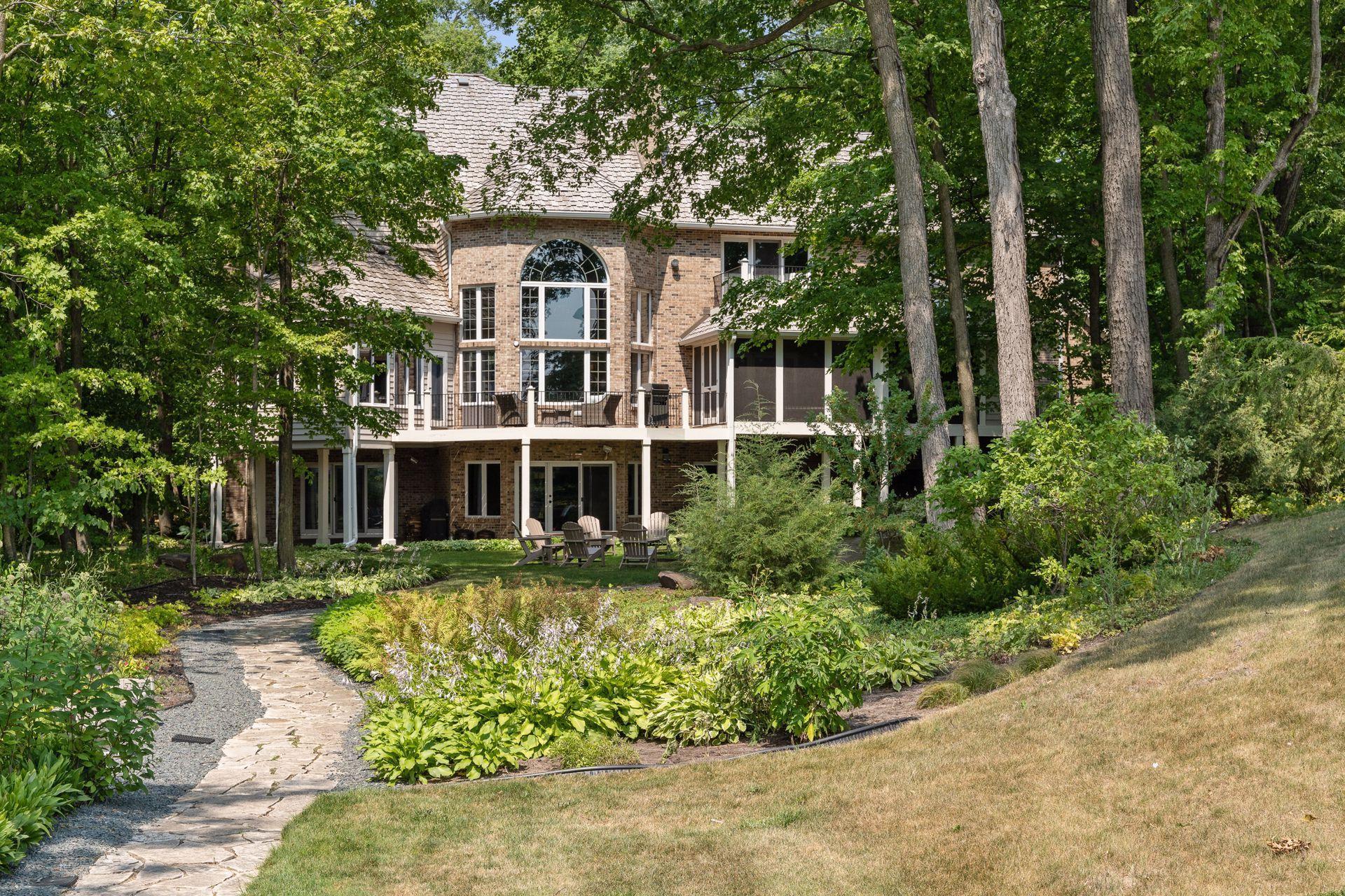 3665 Northome Road Deephaven, MN 55391 - Photo 8 of 100