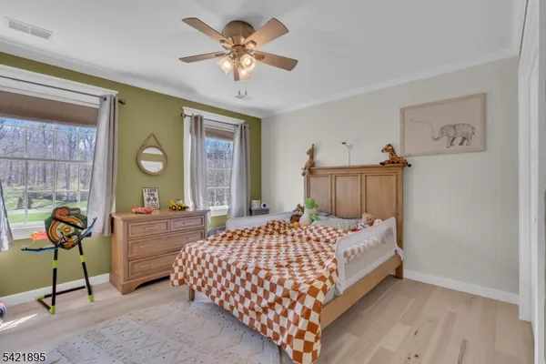 $899,999 | 14 Misty Lane, Andover, NJ 07821