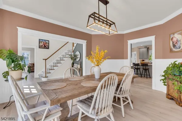 $899,999 | 14 Misty Lane, Andover, NJ 07821
