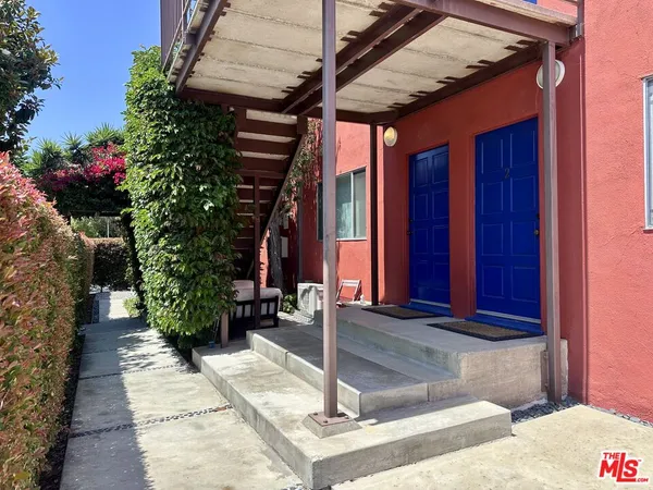 $3,995 | 502 Westminster Avenue, Unit 2, Venice, CA 90291