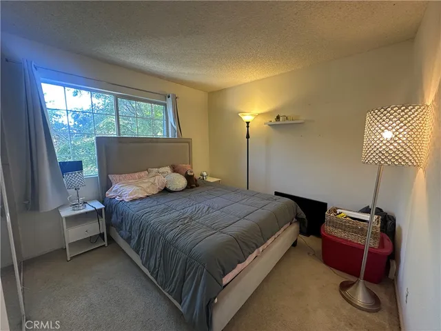 $585,000 | 6561 Vanalden Avenue, Unit 5, Reseda, CA 91335
