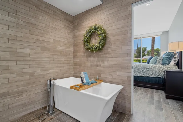 $9,000 | 47434 Medina Drive West, Palm Desert, CA 92260