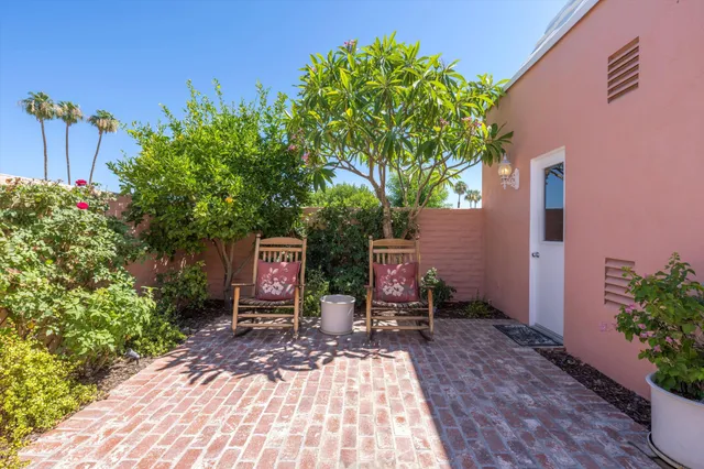 $9,000 | 47434 Medina Drive West, Palm Desert, CA 92260