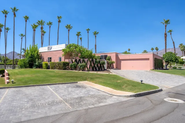 $9,000 | 47434 Medina Drive West, Palm Desert, CA 92260