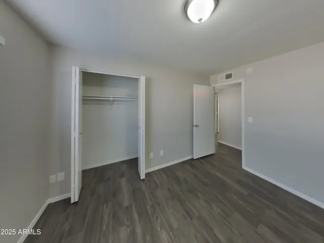 $1,729 | 4901 West Dahlia Drive, Glendale, AZ 85304