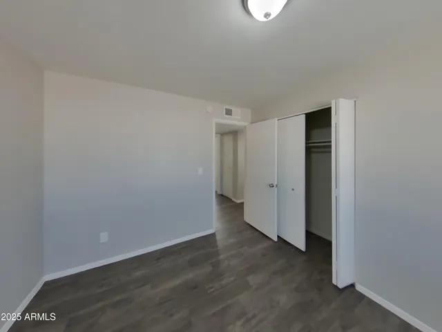 $1,729 | 4901 West Dahlia Drive, Glendale, AZ 85304