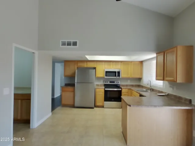 $1,729 | 4901 West Dahlia Drive, Glendale, AZ 85304