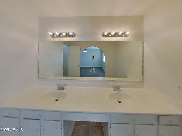 $1,729 | 4901 West Dahlia Drive, Glendale, AZ 85304