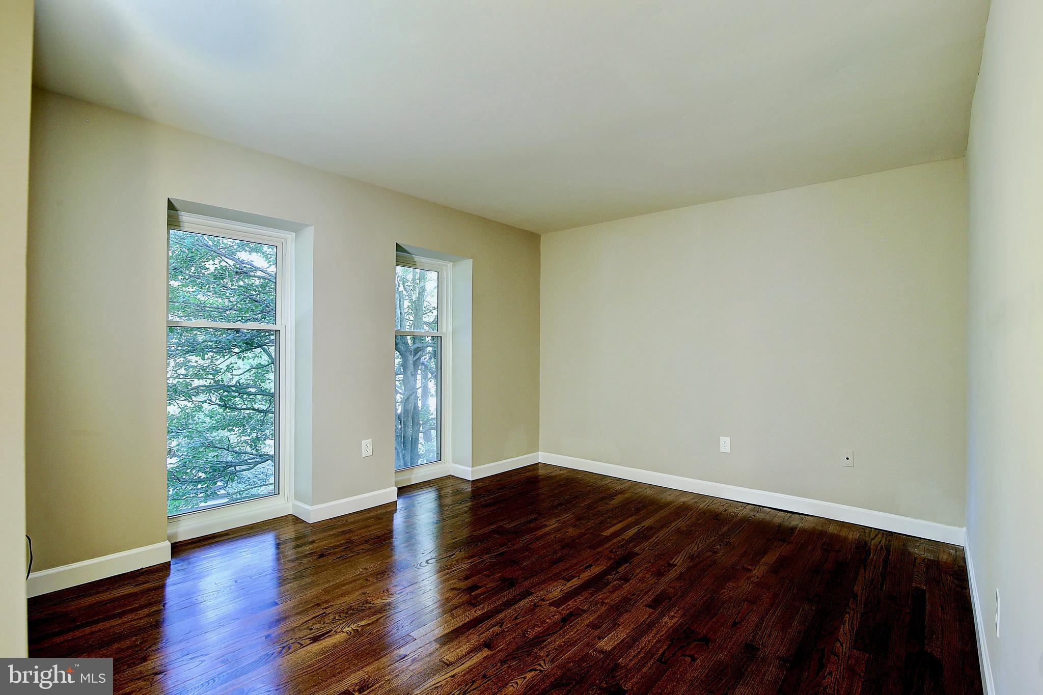 1656 Wainwright Drive Reston, VA 20190 - Photo 12 of 26 Gallery Image 12