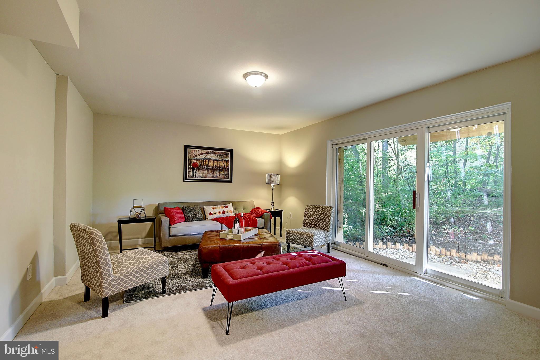 1656 Wainwright Drive Reston, VA 20190 - Photo 20 of 26 Gallery Image 20