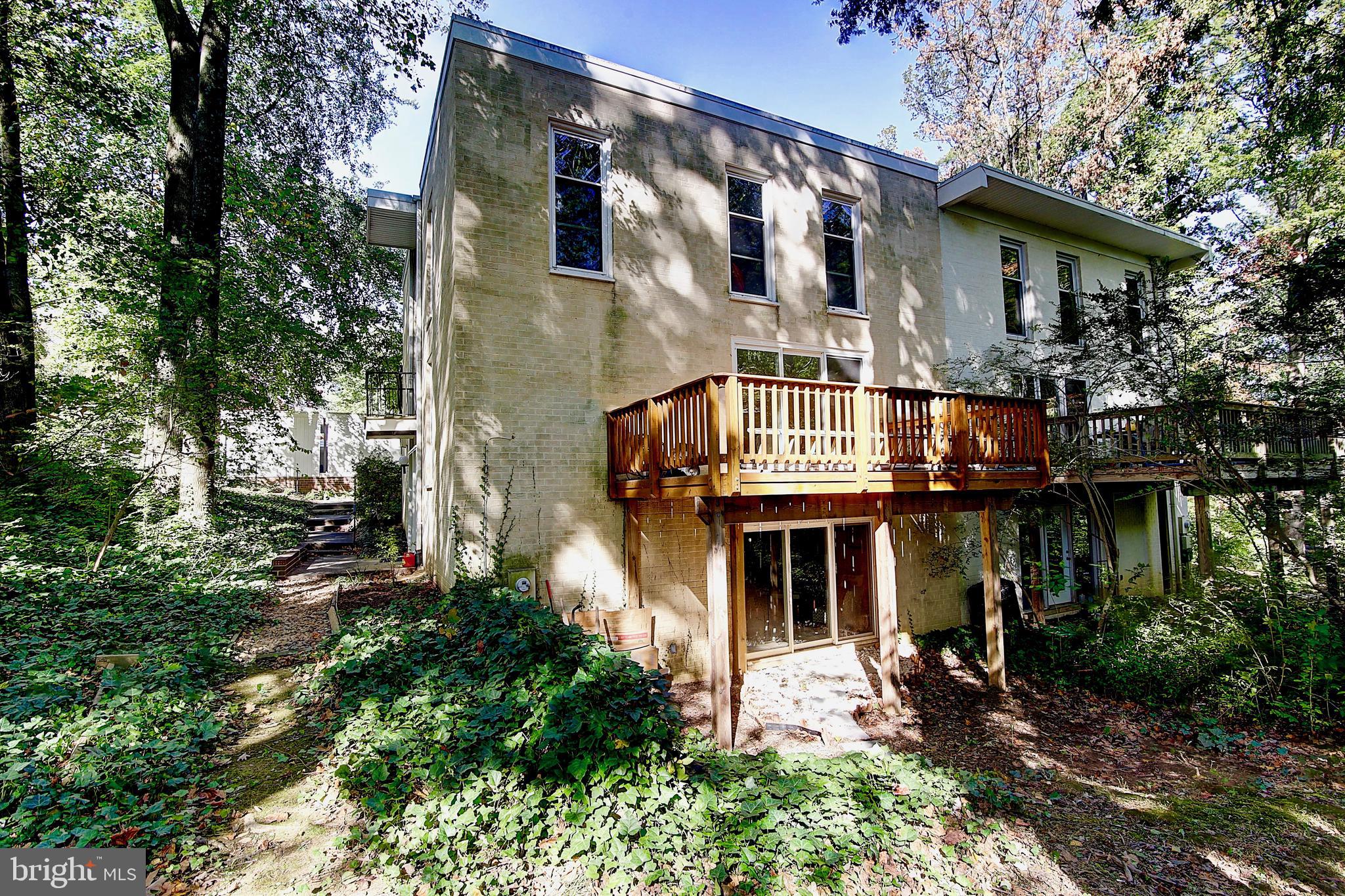 1656 Wainwright Drive Reston, VA 20190 - Photo 26 of 26 Gallery Image 26