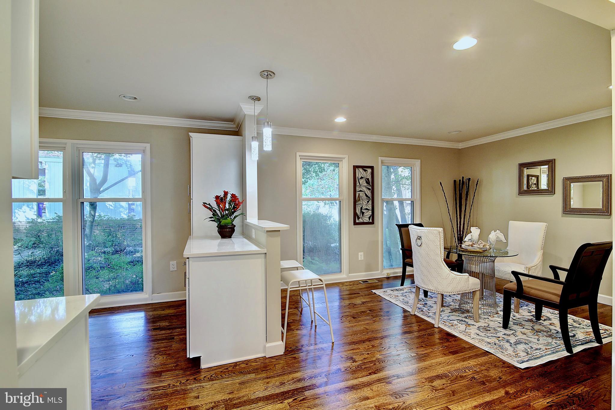1656 Wainwright Drive Reston, VA 20190 - Photo 8 of 26 Gallery Image 8